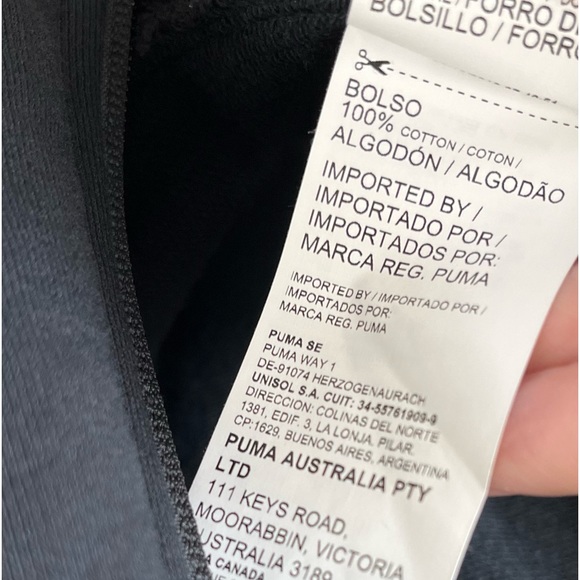 Puma Classics Women's T7 Track
Jacket size M - Picture 11 of 13